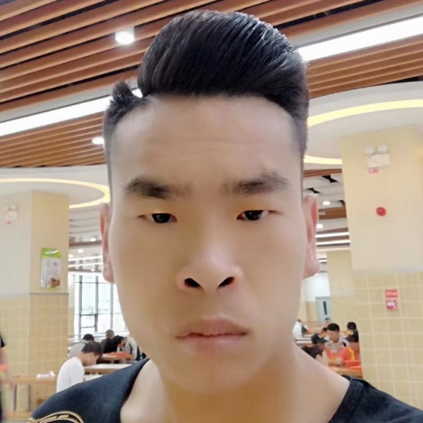 冷月愿爱听歌的照片