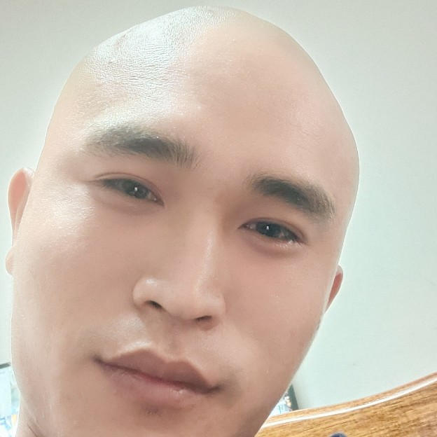 迷路拿面包的照片