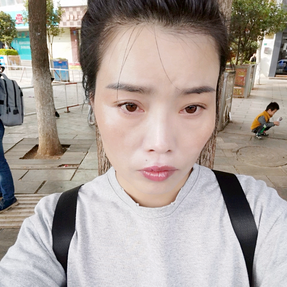 花生调皮的照片