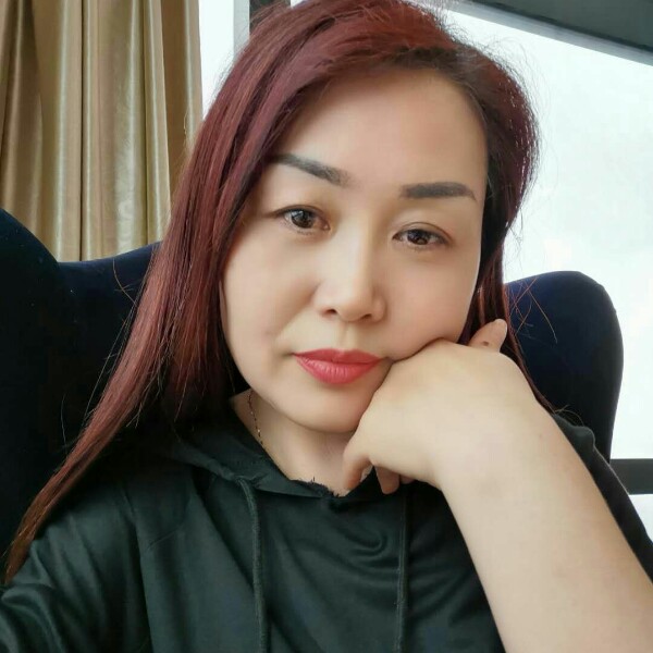 风萧挽手美好的照片