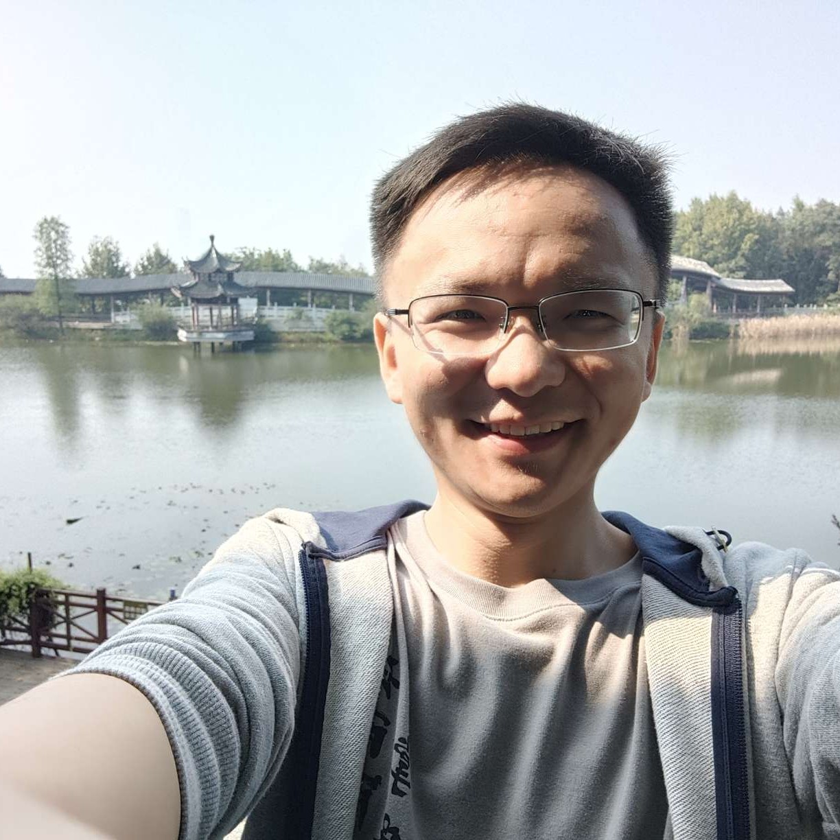 名明仕你的照片