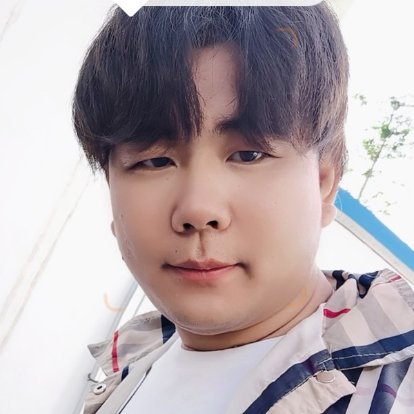 怕黑泪了猫咪的照片