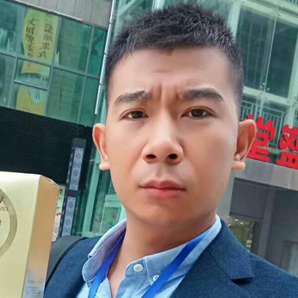安邦定国的照片