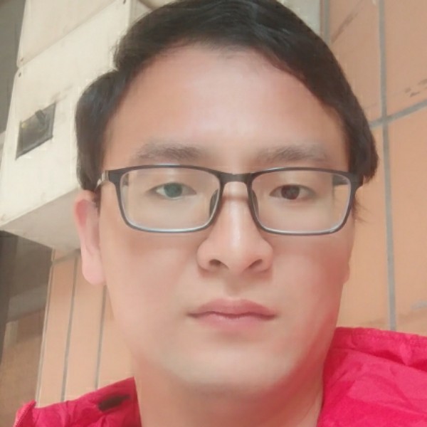 微微一笑。w的照片