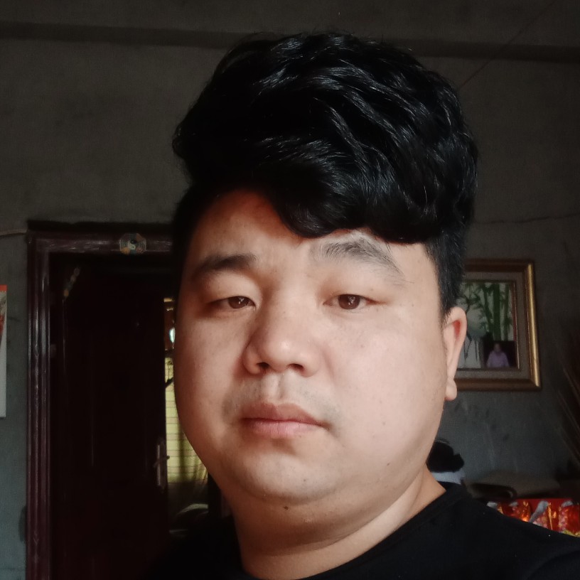 梁昌权的照片