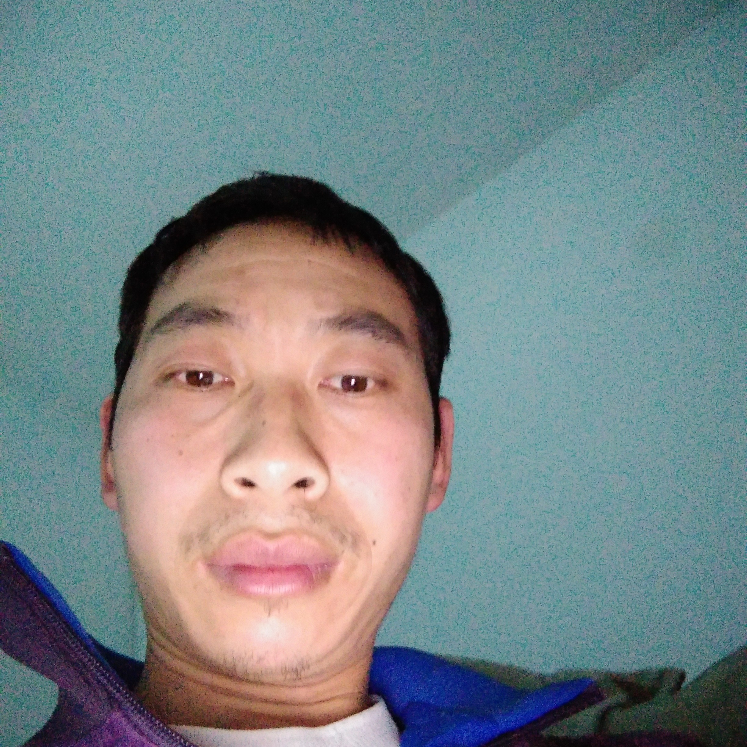 水壶爱英勇的照片
