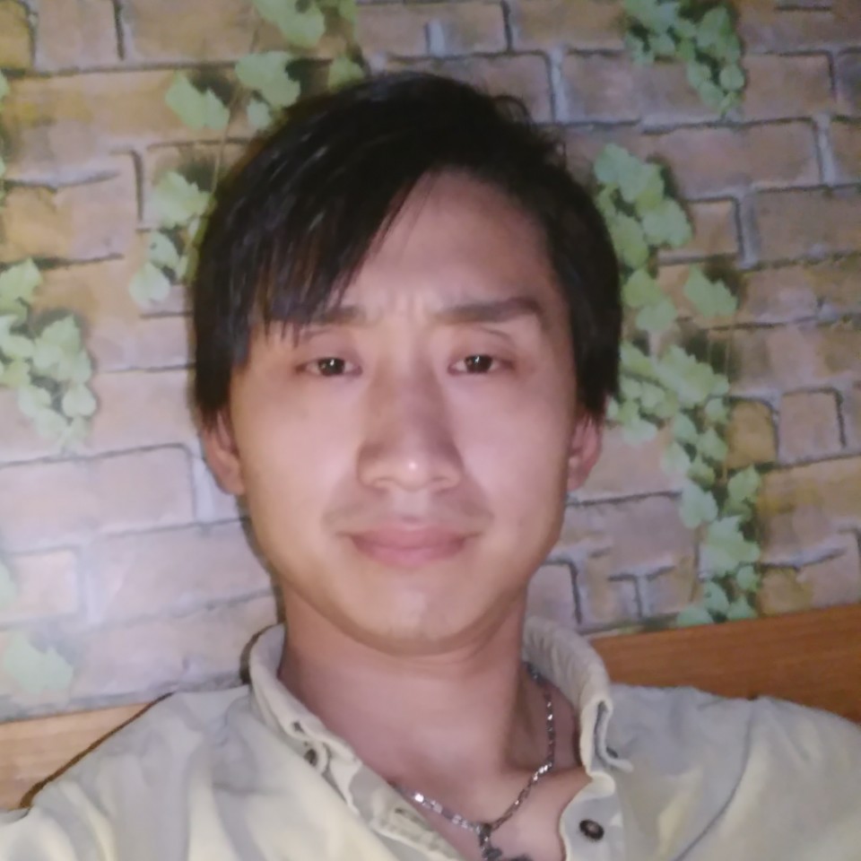 蒙承恩的照片