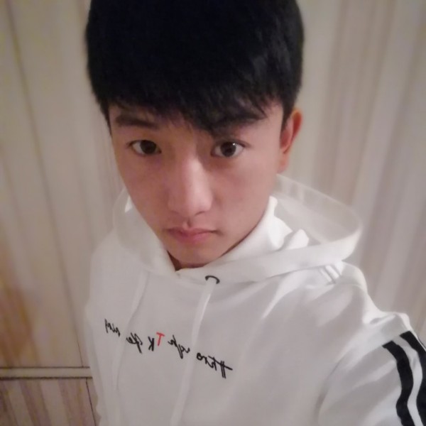 叶落天痕的照片