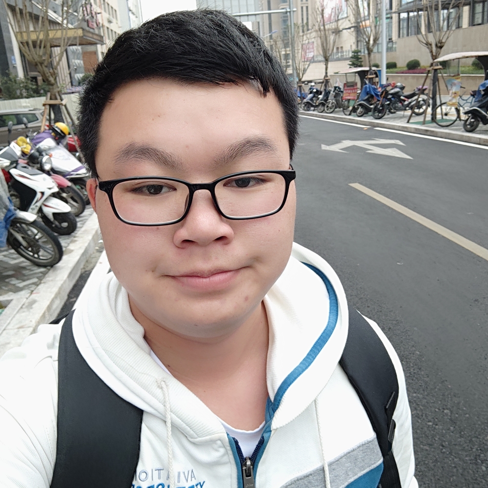 贪玩小胖子的照片