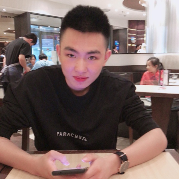 丶咖啡加奶的照片
