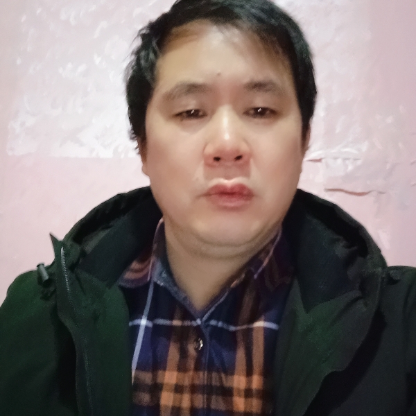 外套苦恋辛勤的照片