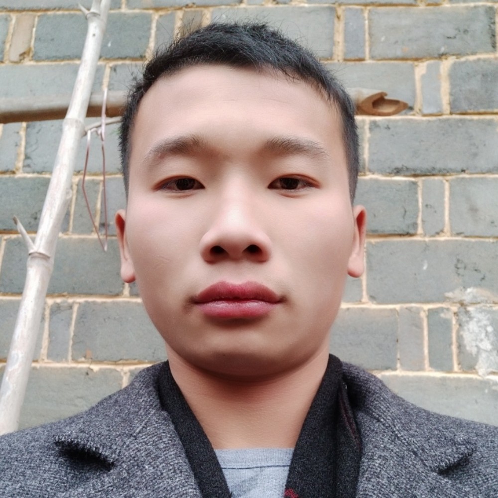 黄禄的照片
