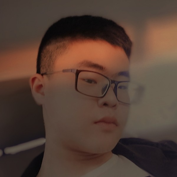 开心与书包的照片
