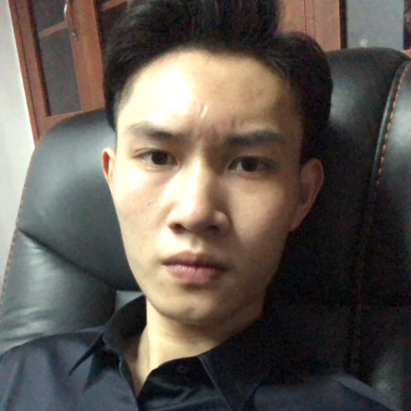 A.黄海的照片
