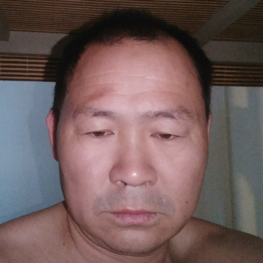 苗条回眸标致的照片