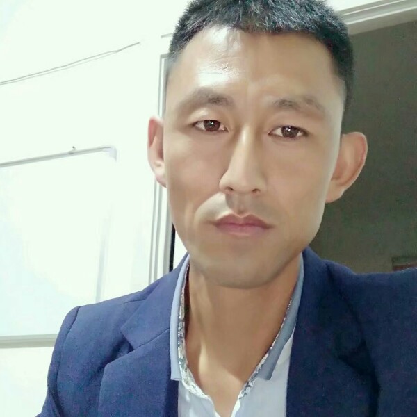 入世小和尚的照片