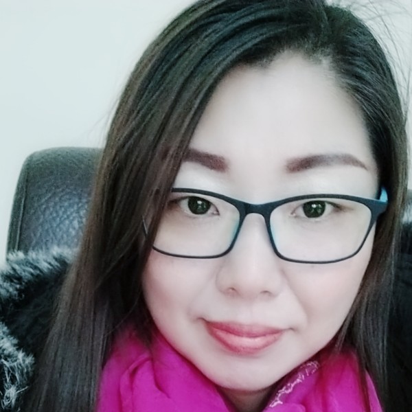 强健电脑的照片