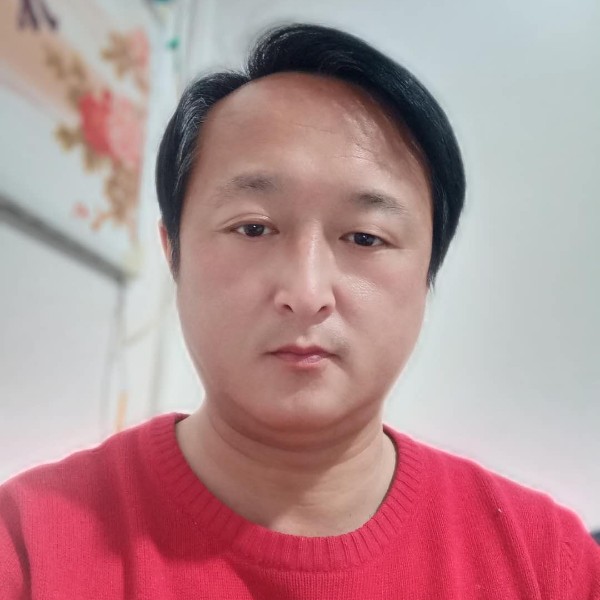 殷华云的照片