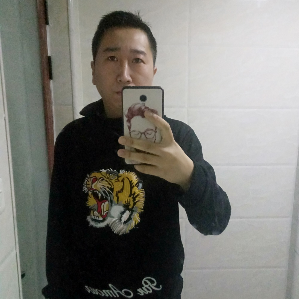 酸菜缸的照片