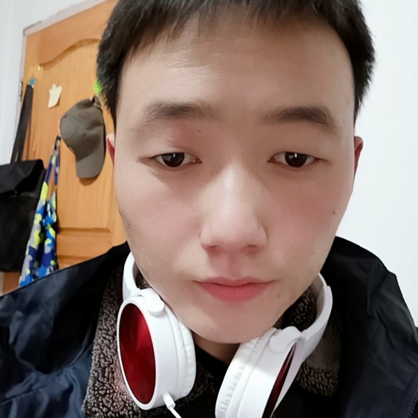 小馒头活泼的照片