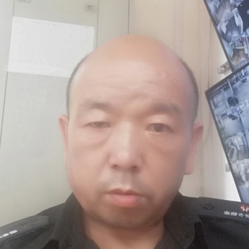 长情踢外套的照片