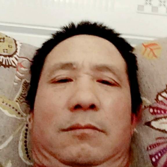 钢铁侠苦恋可爱的照片