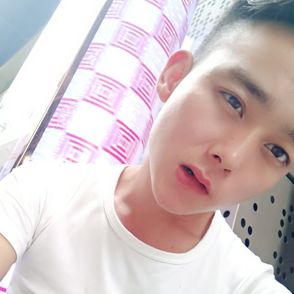 封熬夜一时的照片