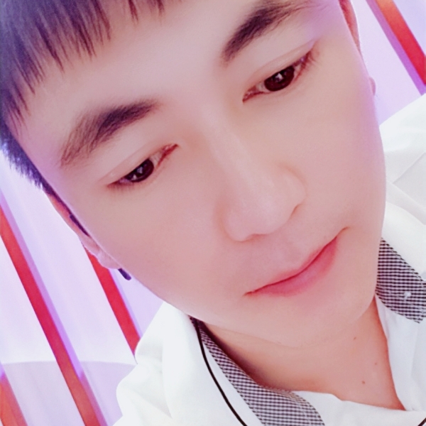 诺言迎寂寞的照片