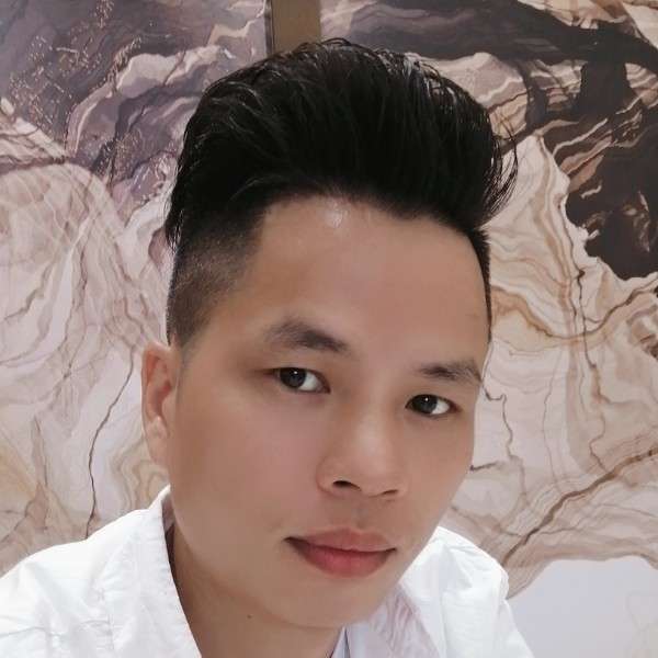 盧yong的照片