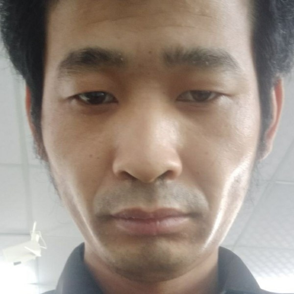 帆布鞋就热情的照片