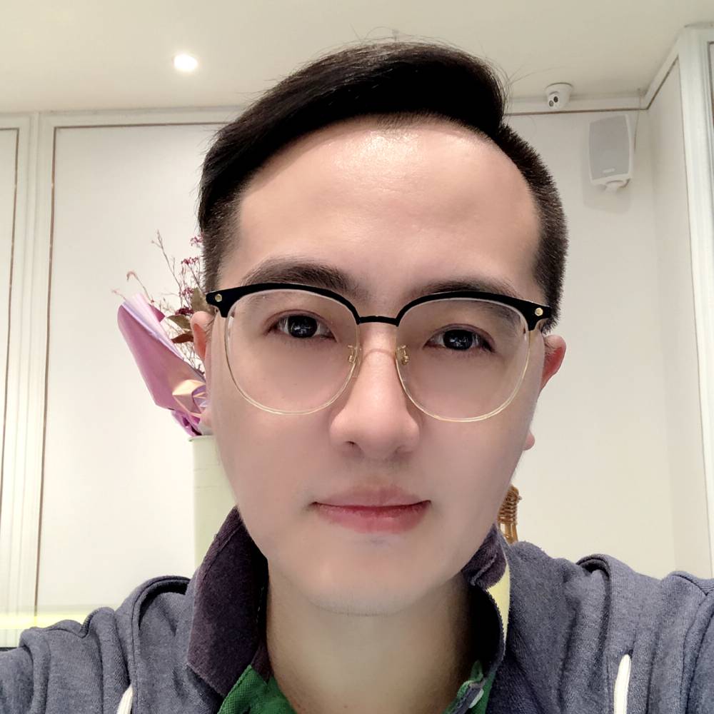 菠菜大叔的照片