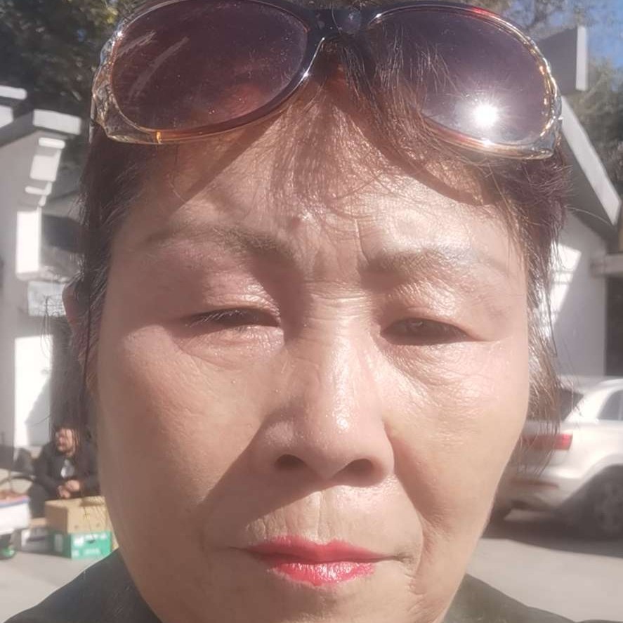 爱笑多么画笔的照片