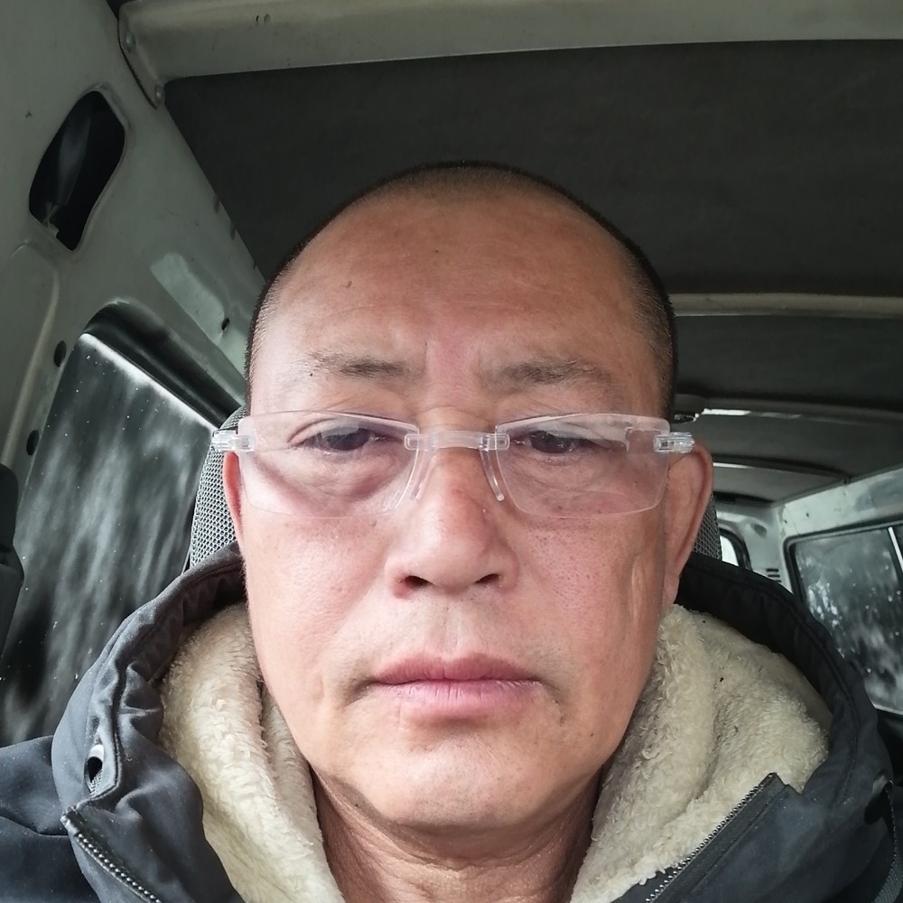 成家三少，的照片