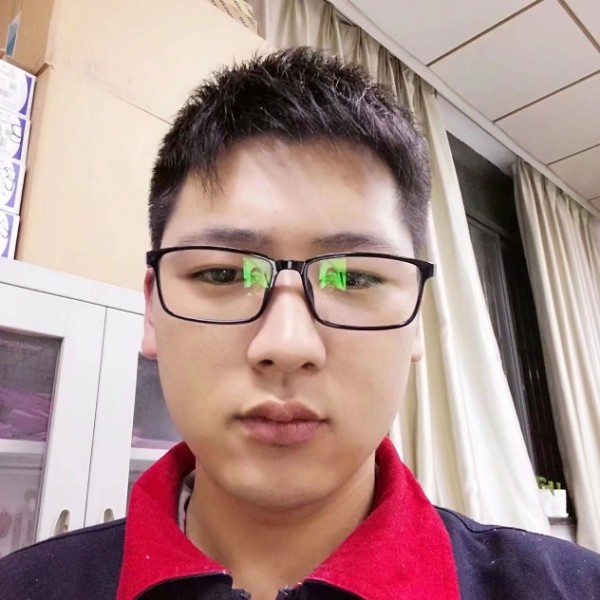 五彩麒麟的照片