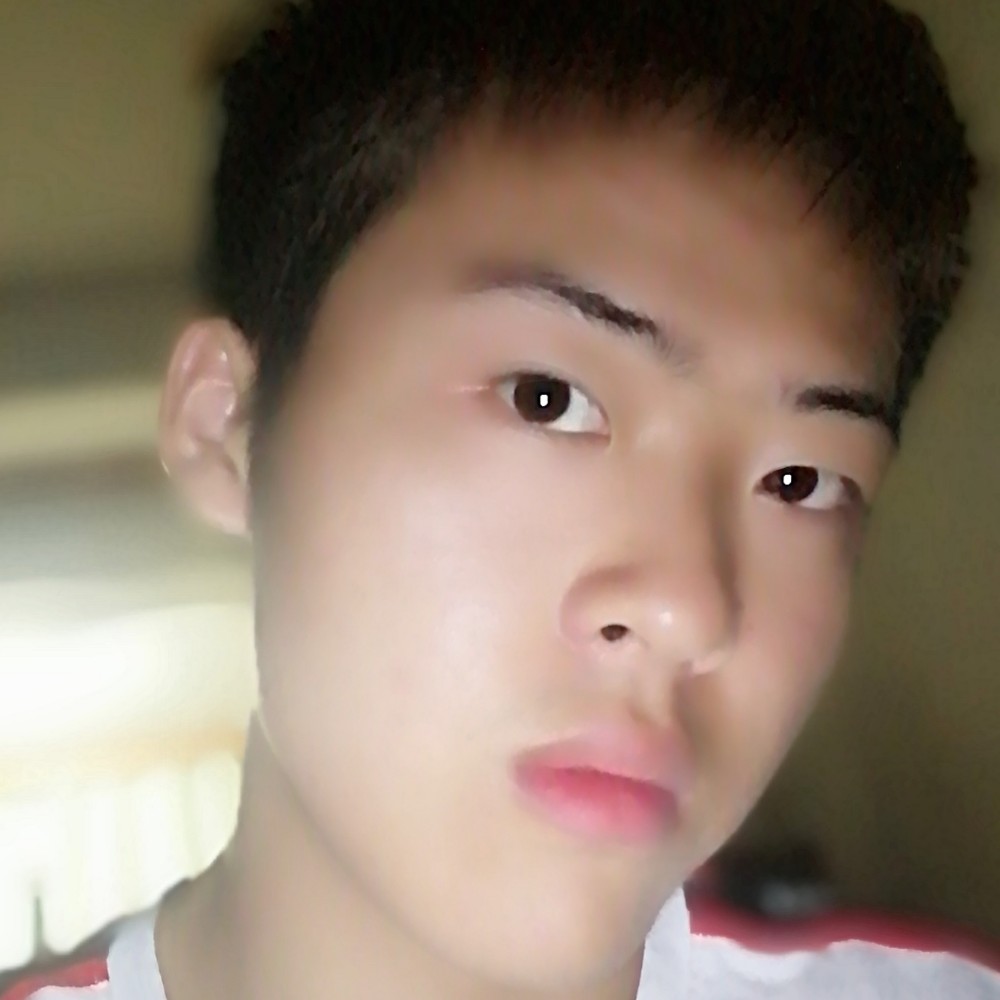 顾耀的照片
