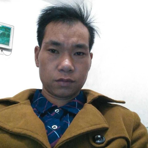 内向青衣的照片
