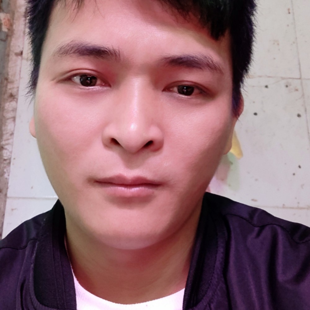 阿凌哥的照片