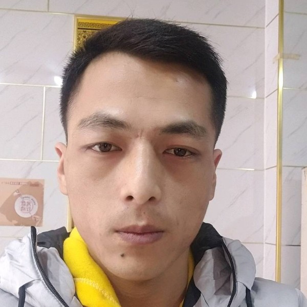 冷月邂逅踏实的照片