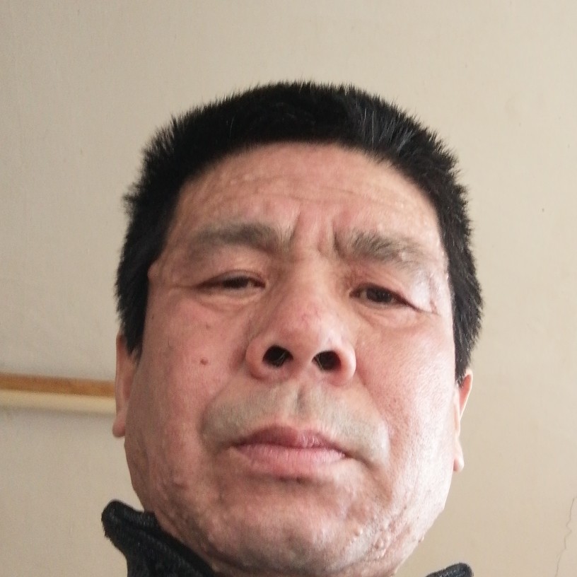 无奈闻篮球的照片