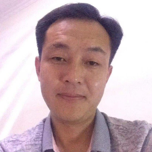 秋颜等待和谐的照片