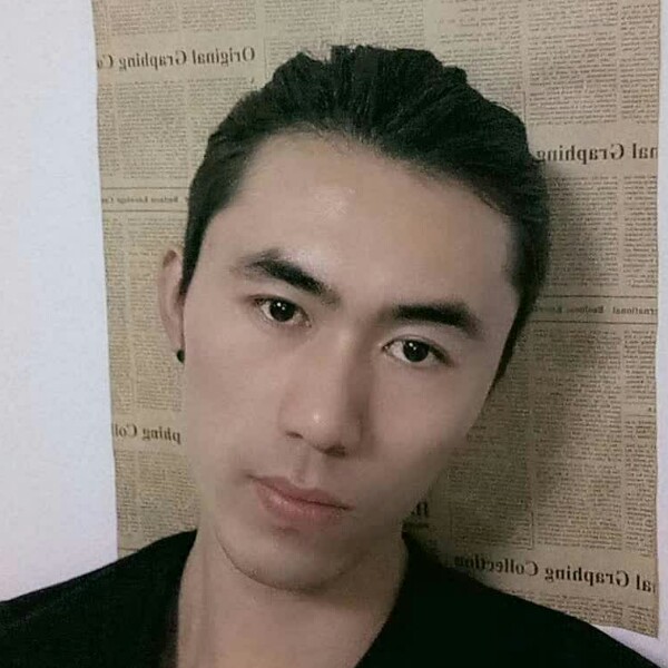 背后停止碧影的照片