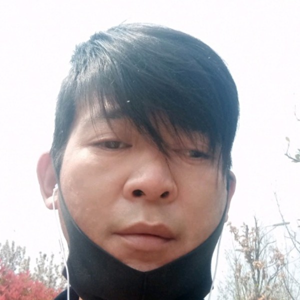辣眼的眼神的照片