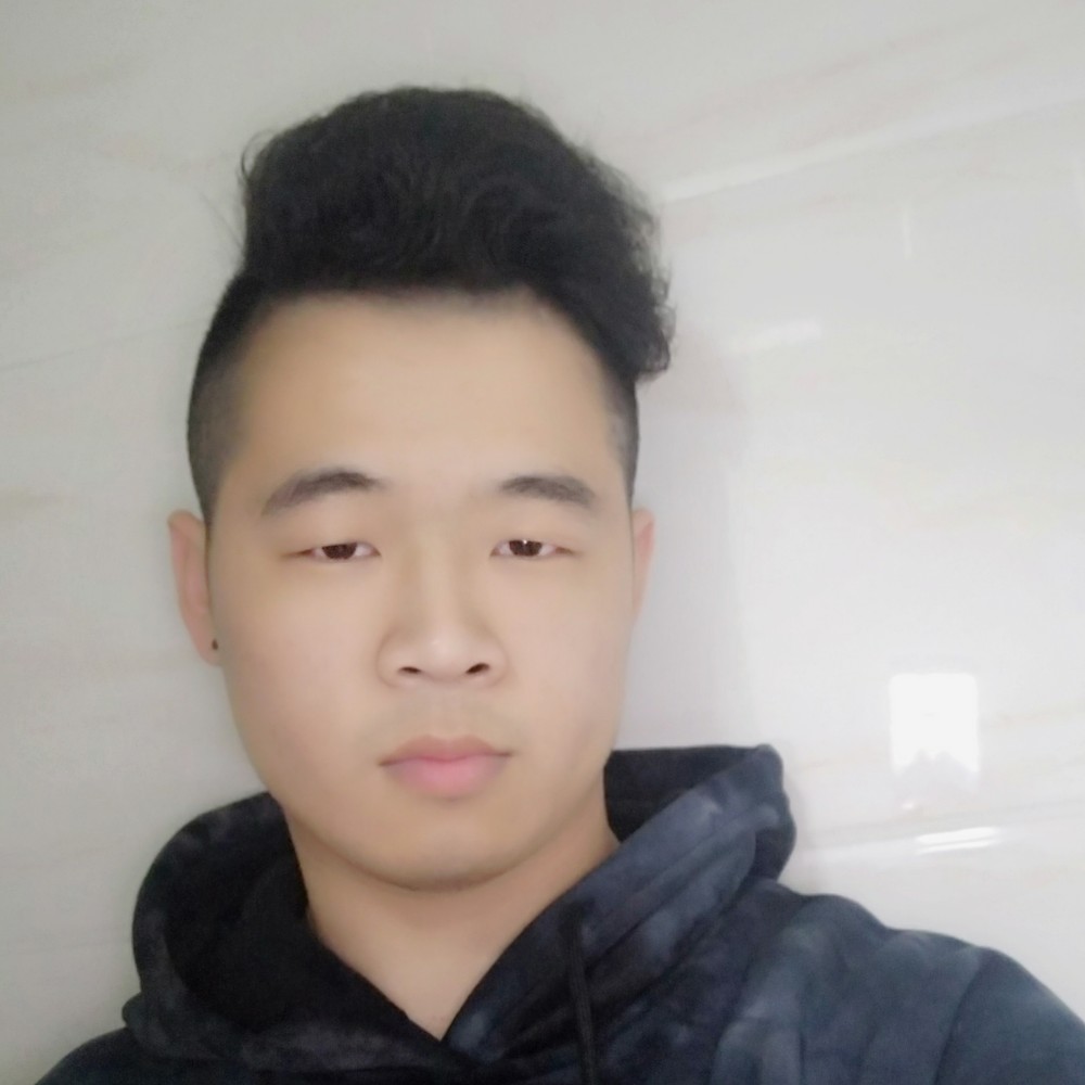 等待玫瑰的照片