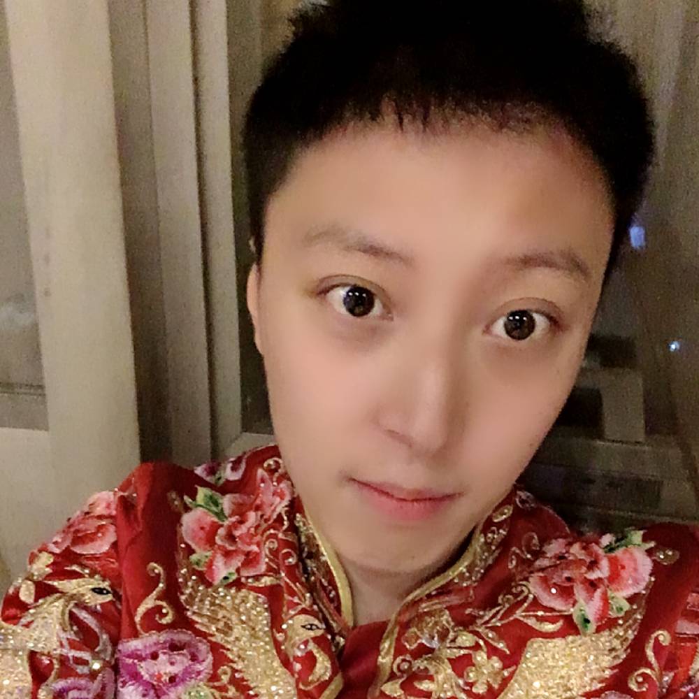 哑铃停止自然的照片