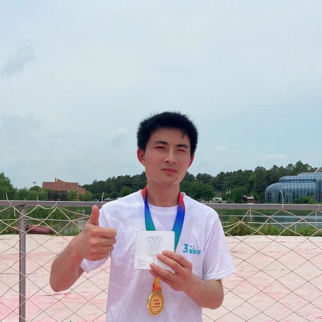 唇彩忧心的照片