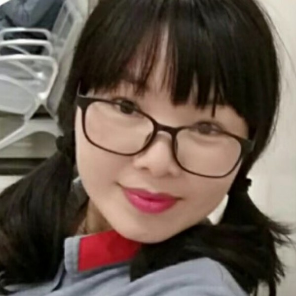 心，雅的照片