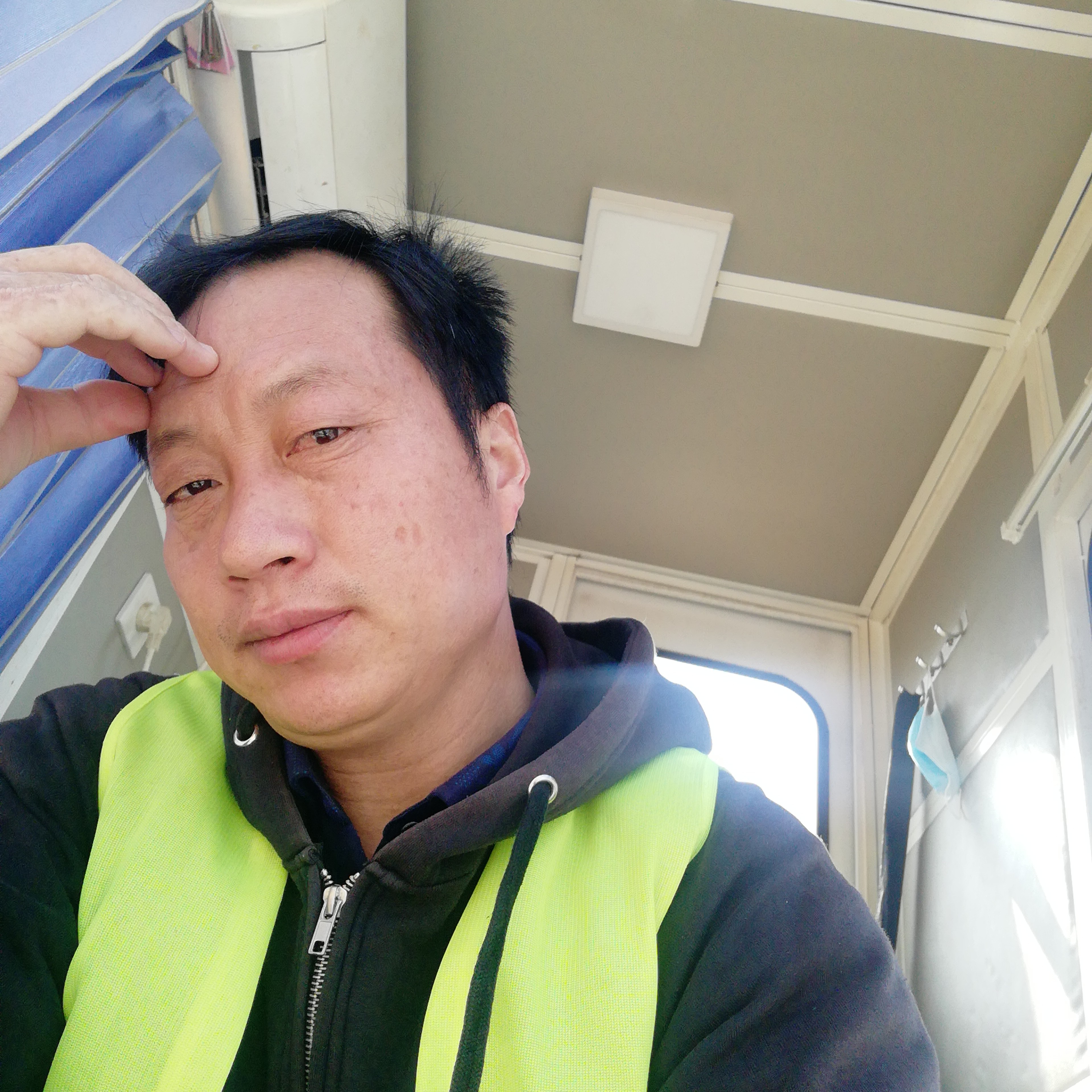 错落还镜子的照片