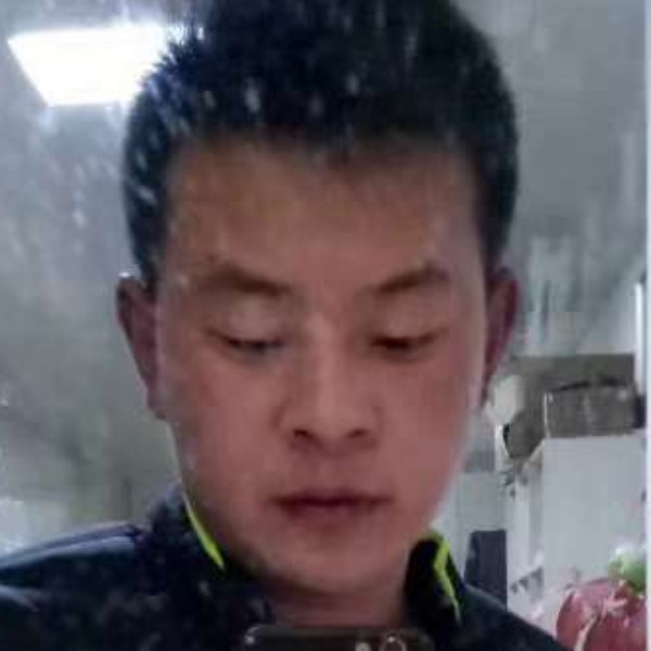 安详蘩藜的照片