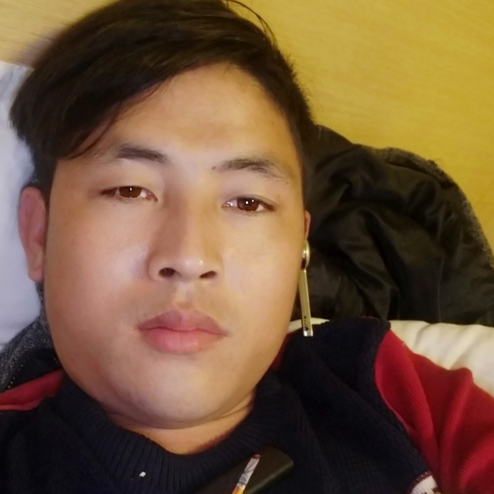 田应洪的照片