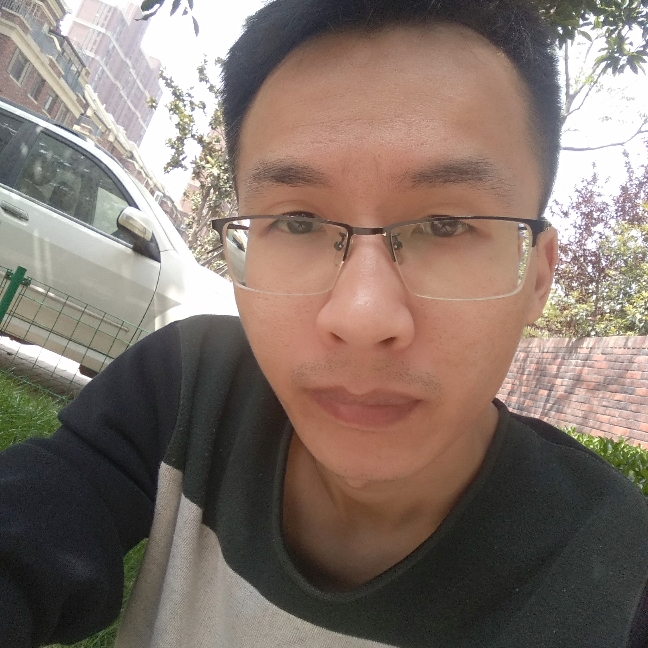 小兔子向现实的照片